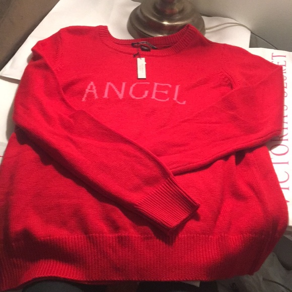Victoria’s Secret sweater - Picture 2 of 7